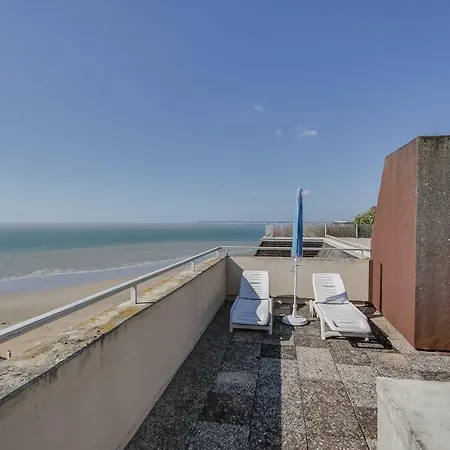 Duplex Apartment With Sea View And Roof Terrace Trouville-sur-Mer Exterior foto